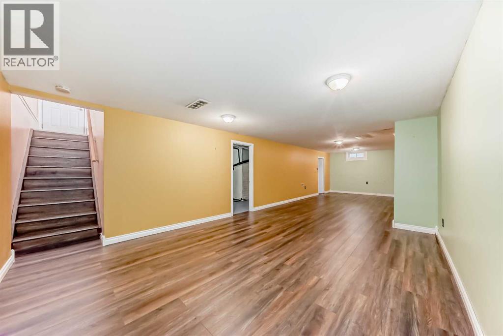 Single Family House Bungalow for Sale in  Cottonwood Crescent SE Southview Calgary 