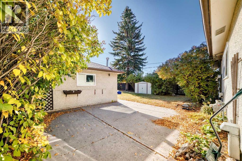 Single Family House Bungalow for Sale in  Cottonwood Crescent SE Southview Calgary 