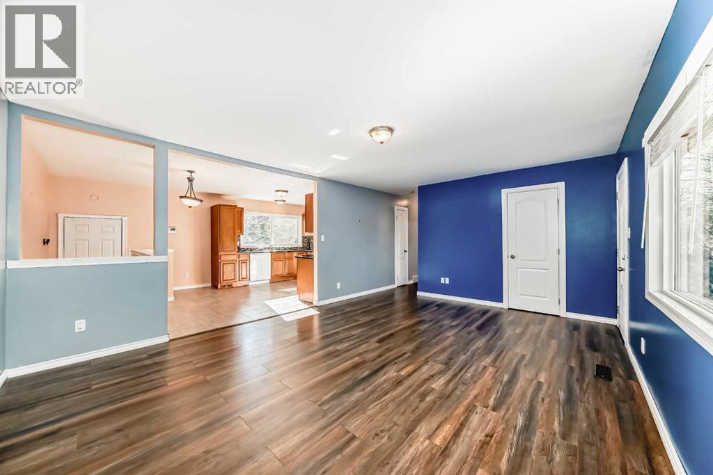 Single Family House Bungalow for Sale in  Cottonwood Crescent SE Southview Calgary 