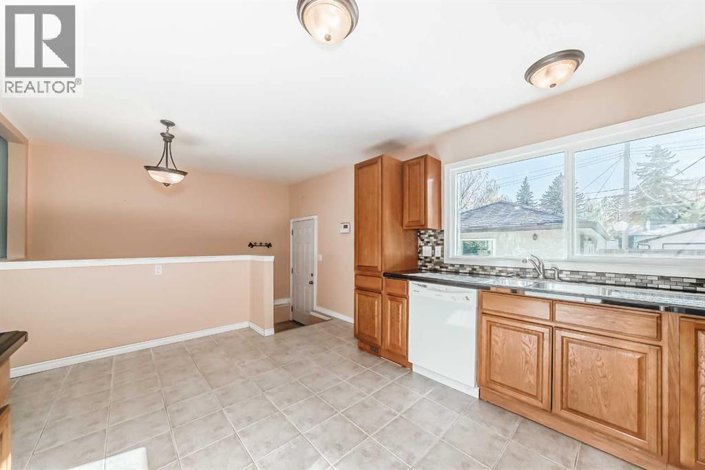 Single Family House Bungalow for Sale in  Cottonwood Crescent SE Southview Calgary 