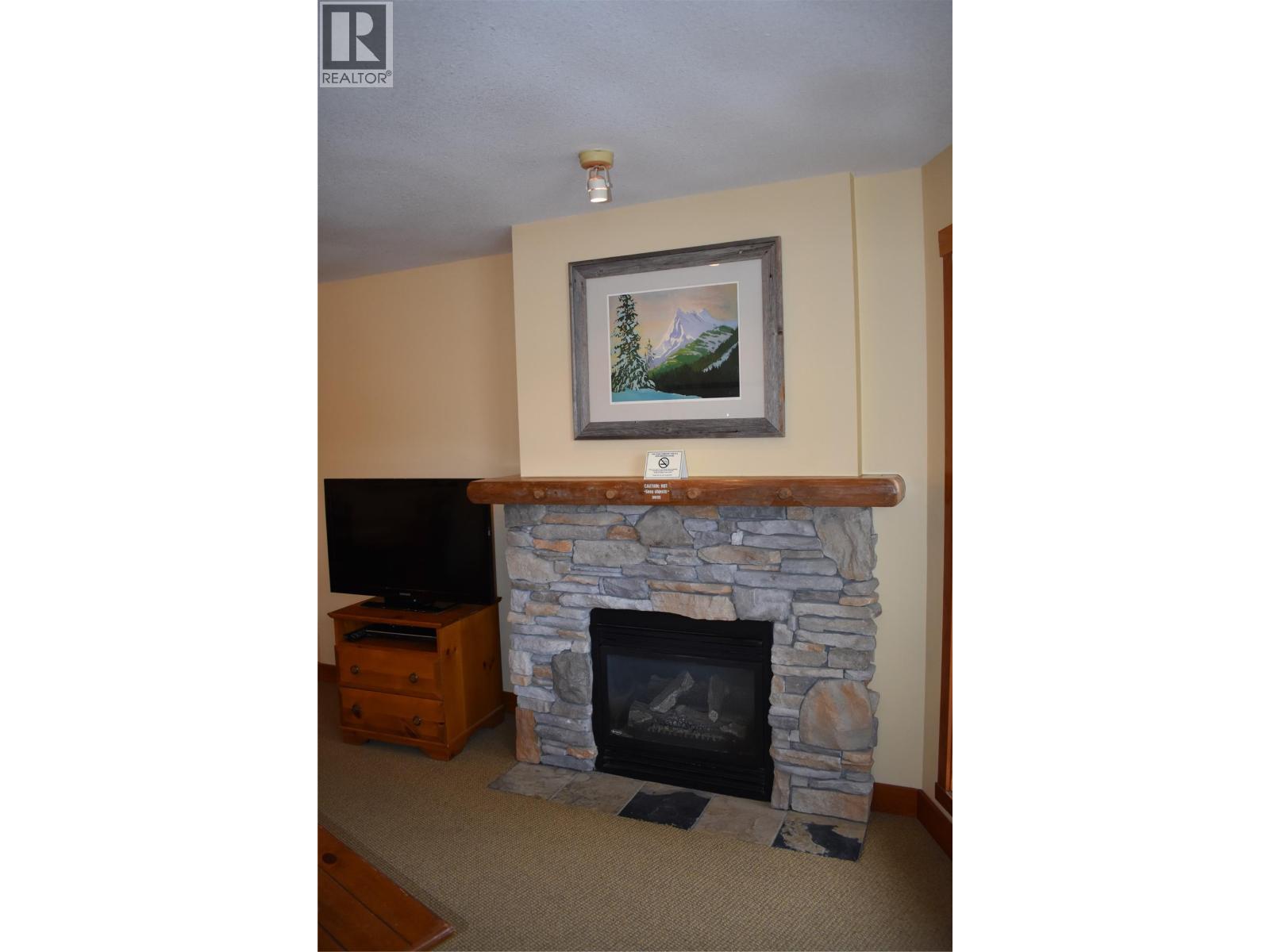 #104 2080 Summit Drive Lot# 3 - 2