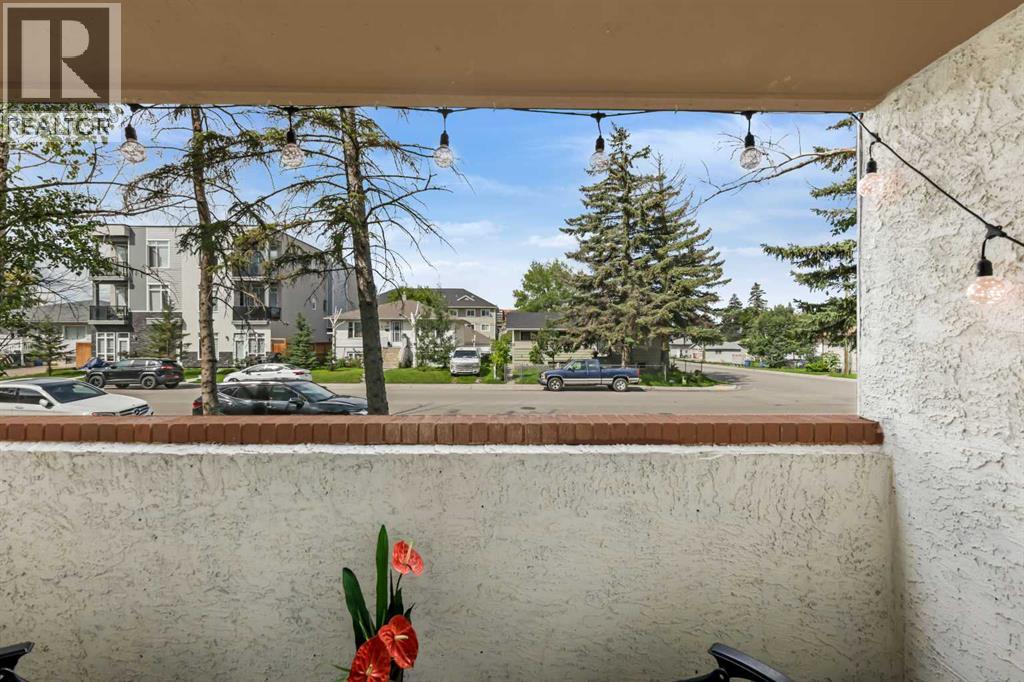 Single Family House for Sale in    Street SE Forest Lawn Calgary 