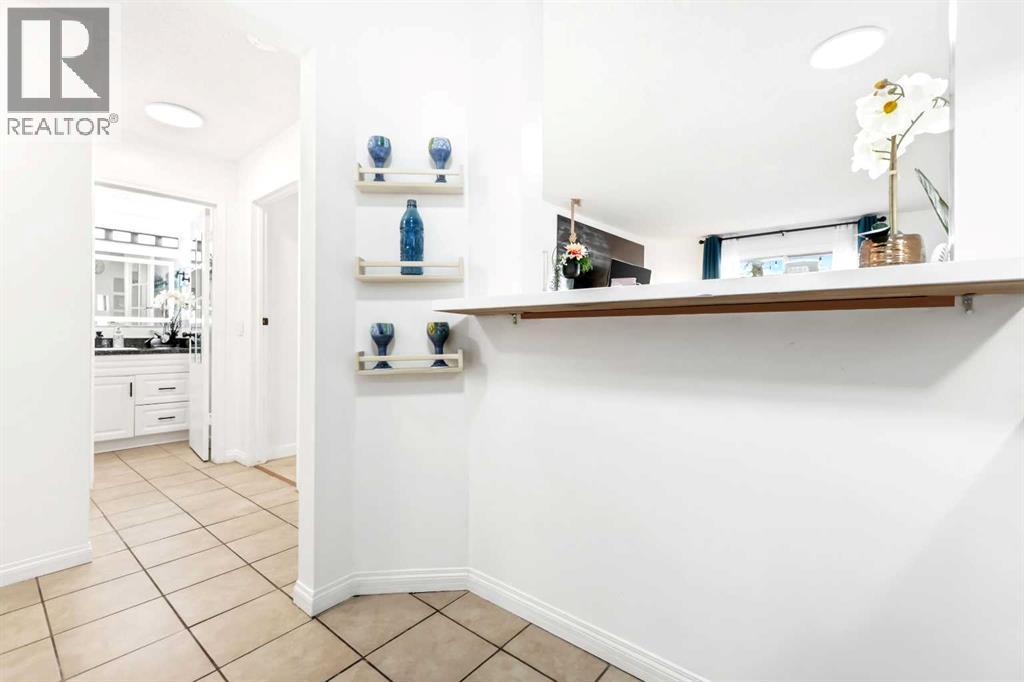 Single Family House for Sale in    Street SE Forest Lawn Calgary 