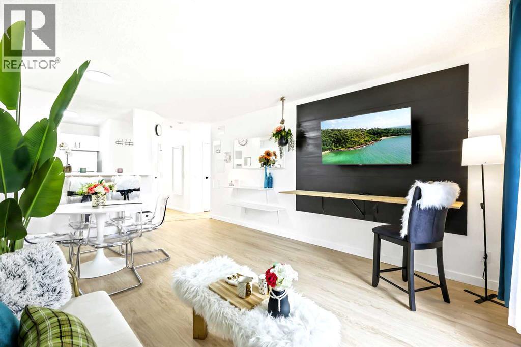 Single Family House for Sale in    Street SE Forest Lawn Calgary 