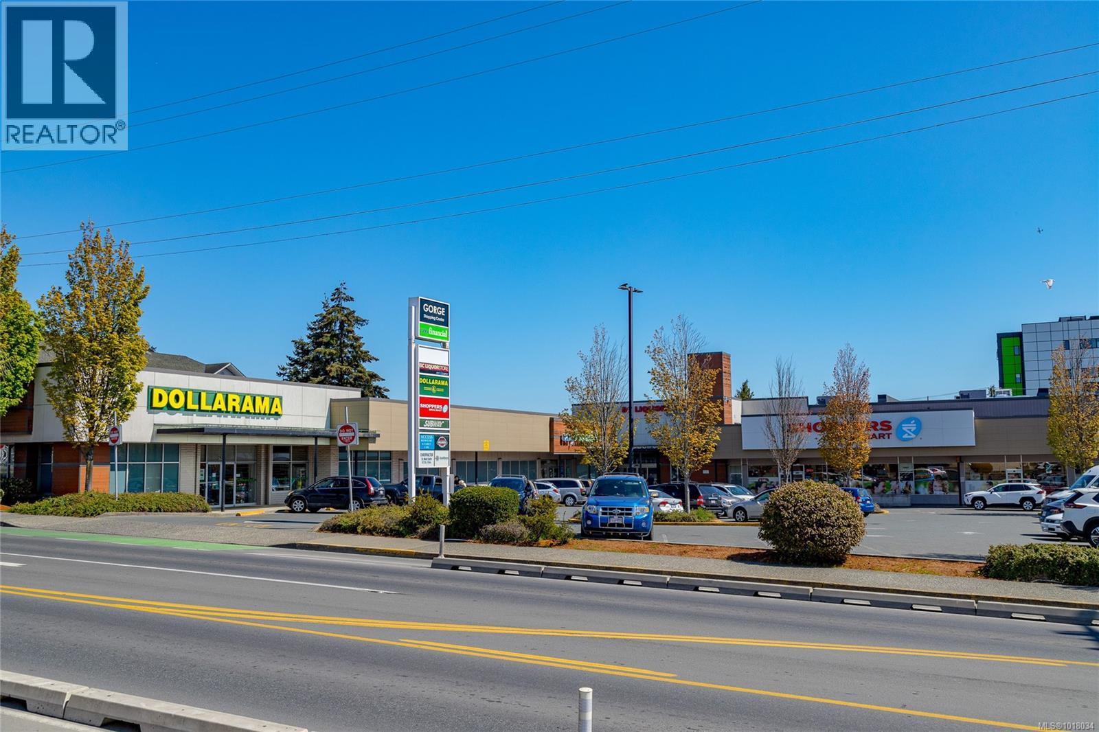 201 7 Gorge Road West, Saanich