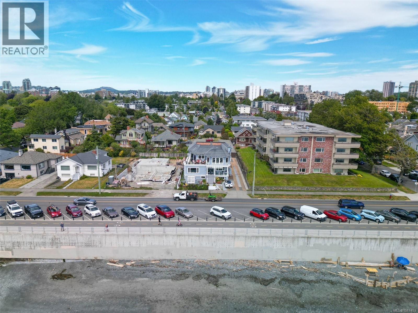 2 338 Dallas Rd, Victoria