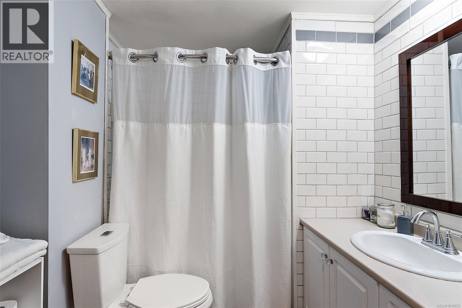 19 2587 Selwyn Road, Langford