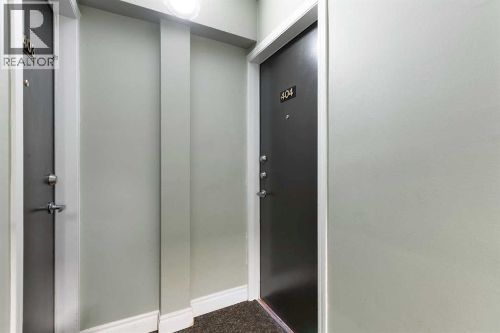 Single Family House for Sale in    Avenue SW Beltline Calgary 