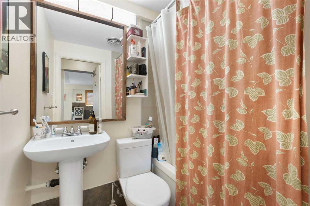 Single Family House for Sale in    Avenue SW Beltline Calgary 