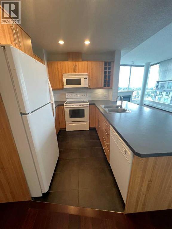 Single Family House for Sale in   Spruce Place SW Spruce Cliff Calgary 