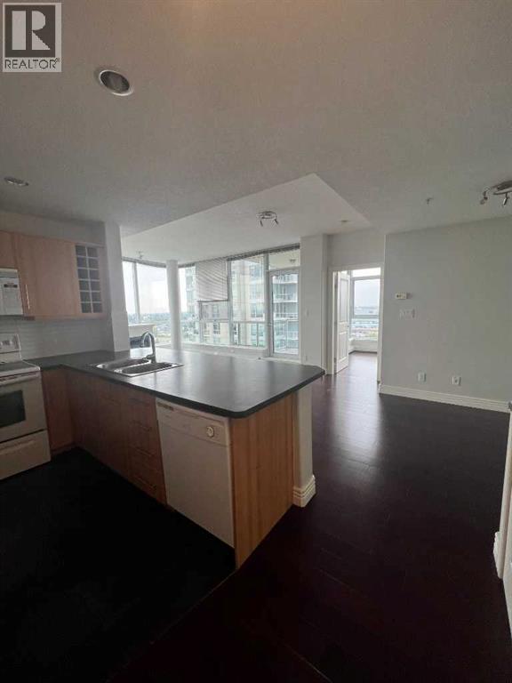 Single Family House for Sale in   Spruce Place SW Spruce Cliff Calgary 