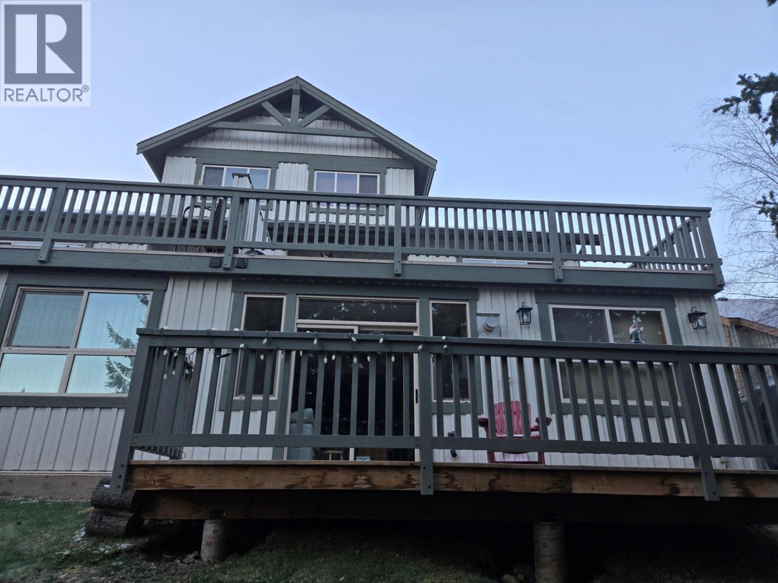 #19 2075 Summit Drive - 2