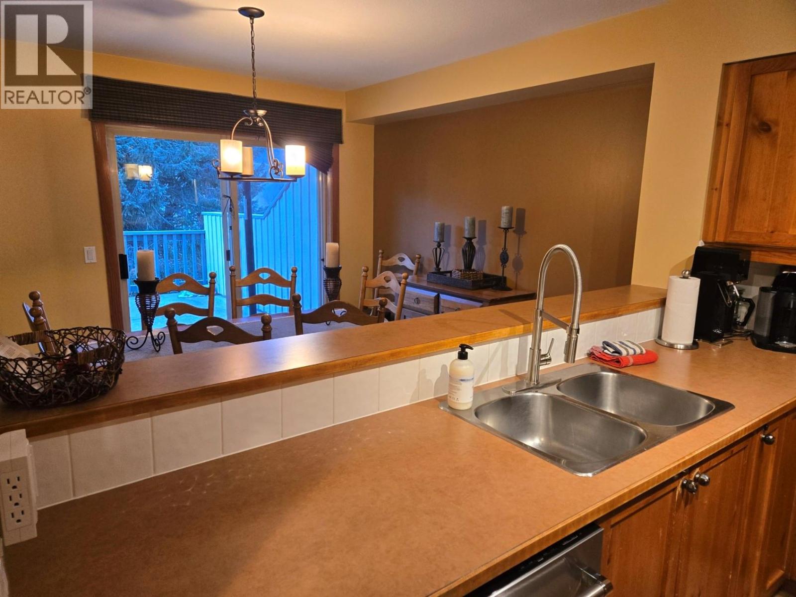 #19 2075 Summit Drive - 8