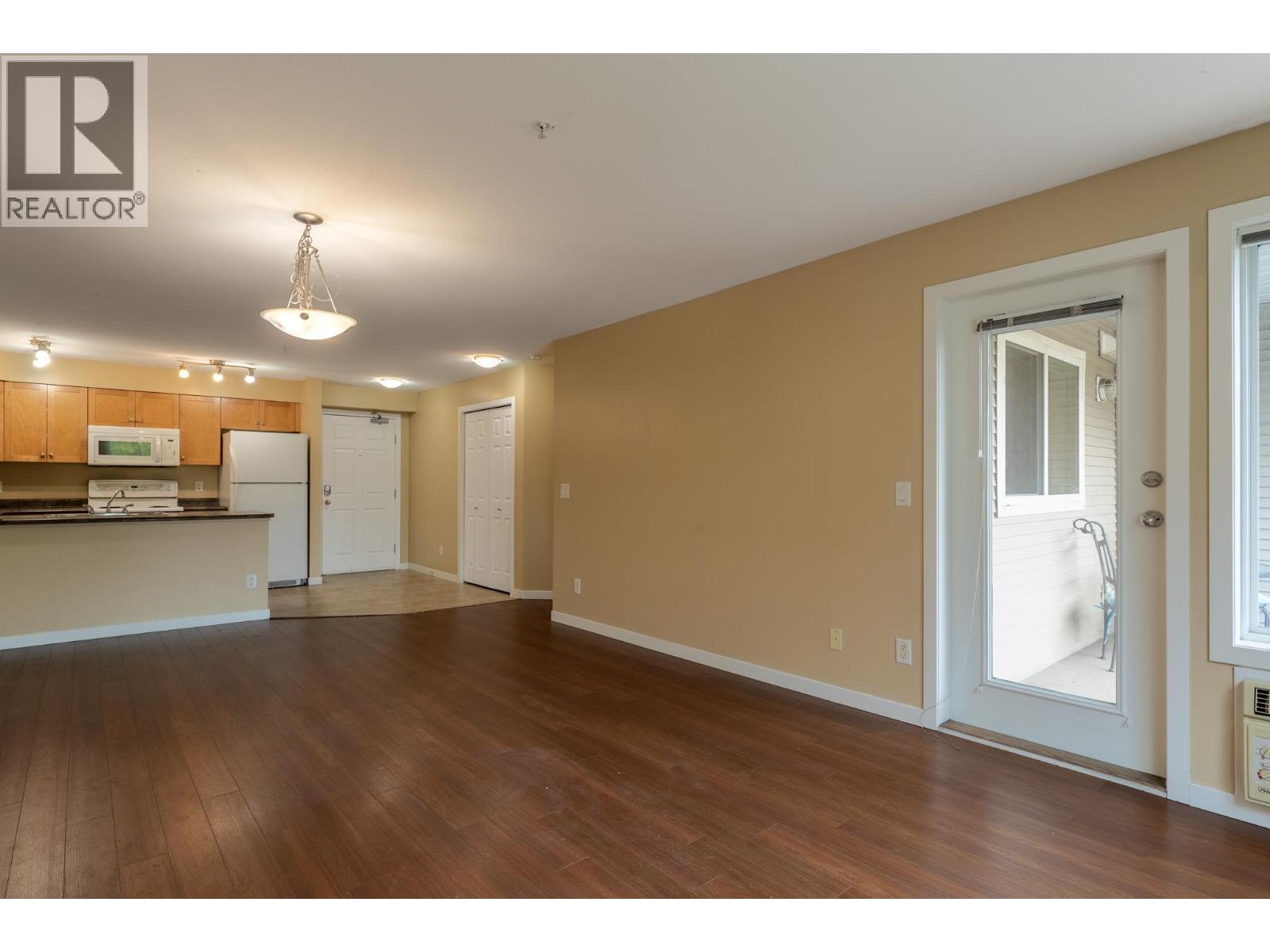 306 135 Ziprick Road, Kelowna