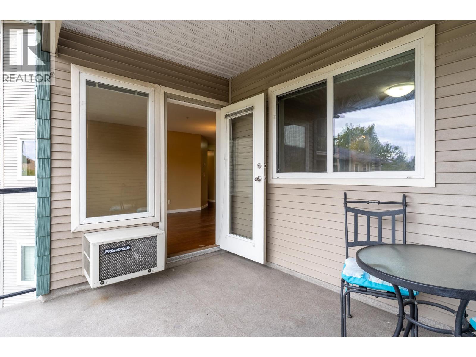 306 135 Ziprick Road, Kelowna