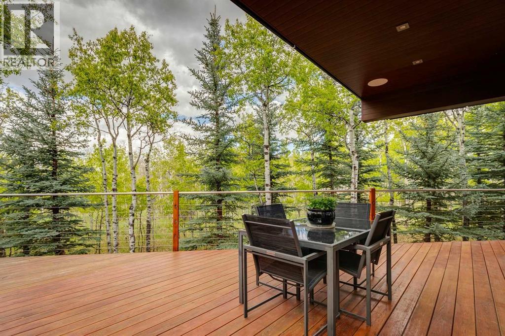 Single Family House for Sale in  Posthill Drive SW Springbank Hill Calgary 