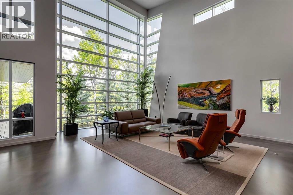 Single Family House for Sale in  Posthill Drive SW Springbank Hill Calgary 