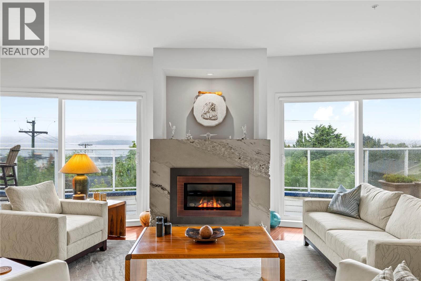 401 650 Prideaux St, Nanaimo