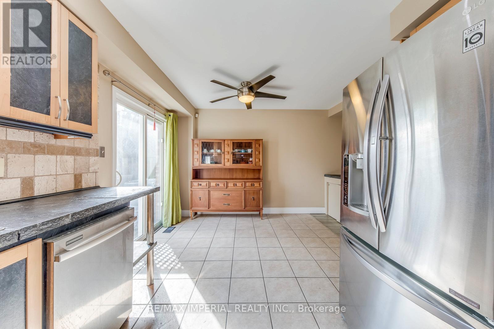 Single Family House for Sale in    SOUTHSIDE PLACE Hamilton (Mountview) 