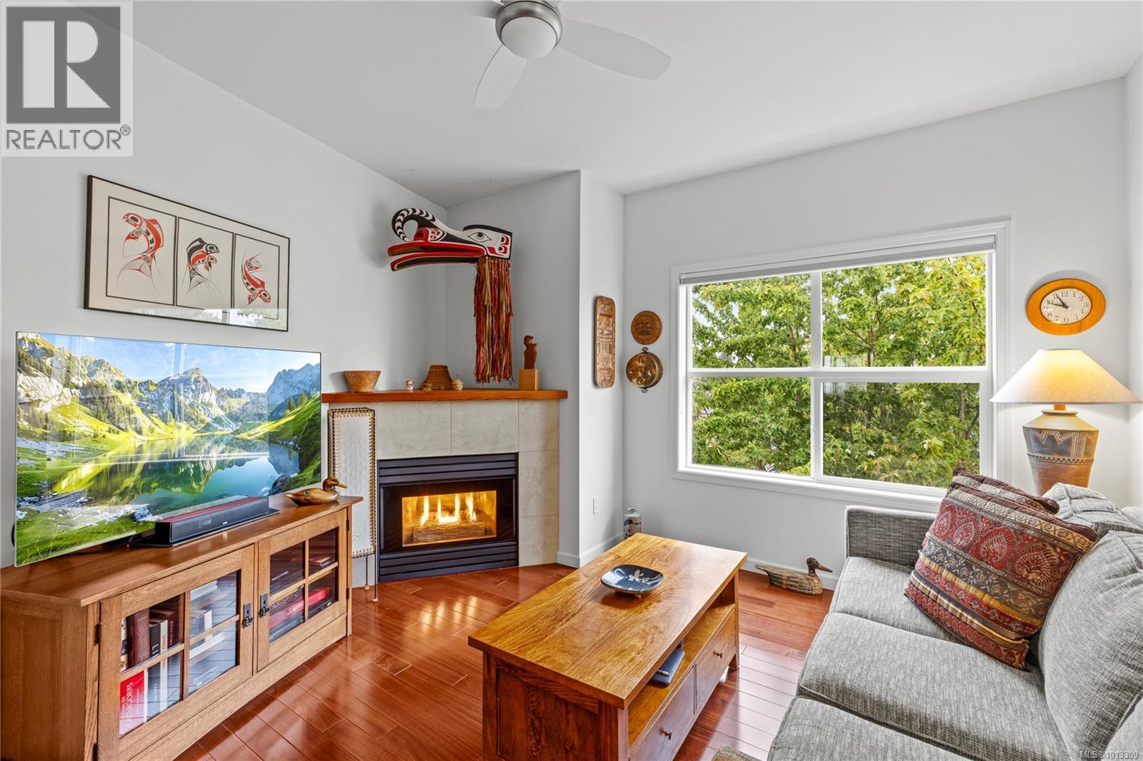 401 650 Prideaux St, Nanaimo