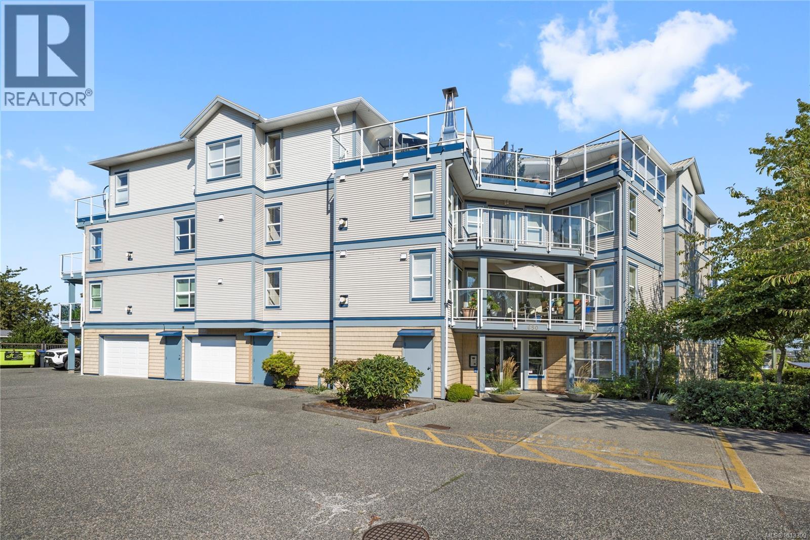 401 650 Prideaux St, Nanaimo