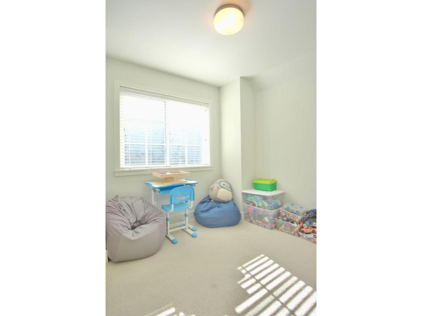 16 8217 204B STREET, Langley