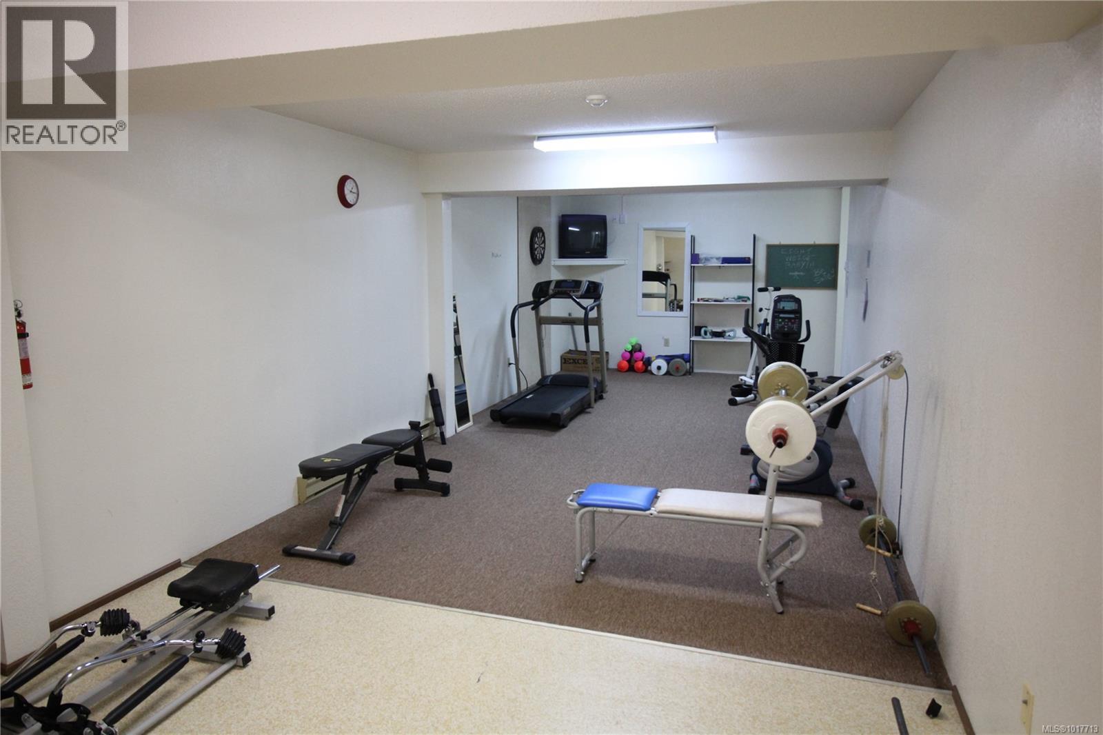 303 9942 Daniel St, Chemainus