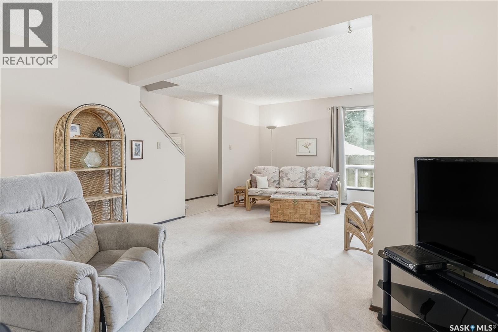 Single Family House 2 Level for Sale in   McKercher DRIVE Saskatoon 