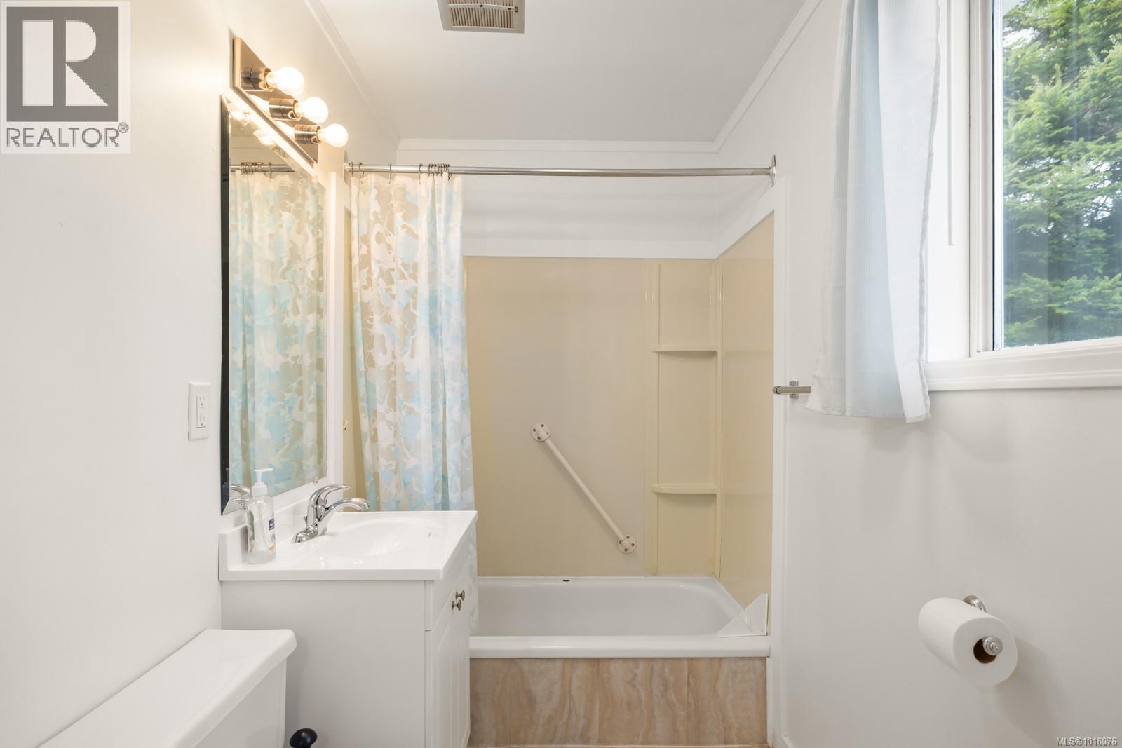 6675 Goodmere Rd, Sooke