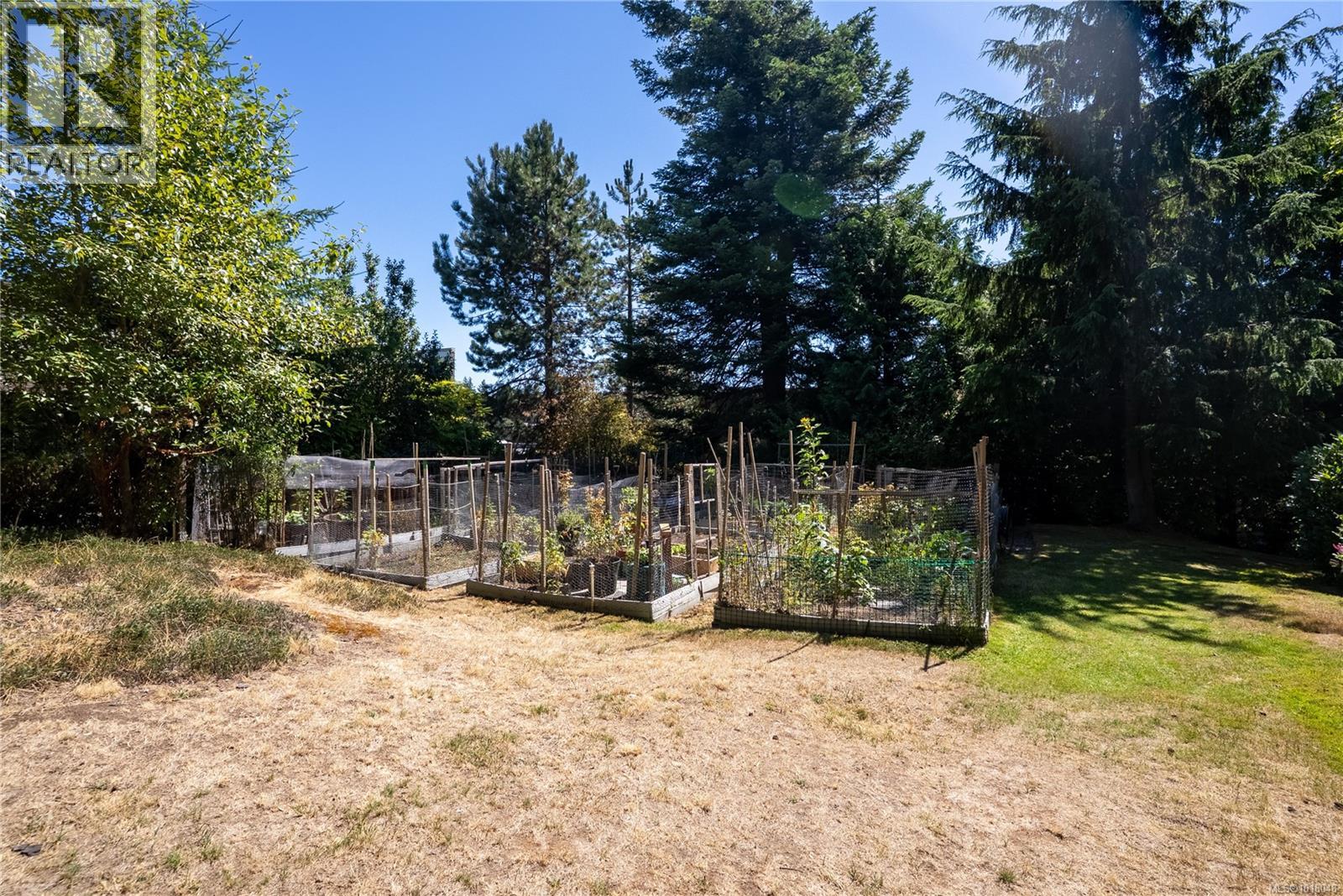 110 121 Aldersmith Pl, View Royal