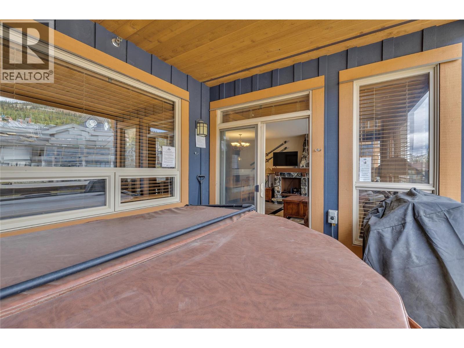 305 5300 Big White Road, Big White