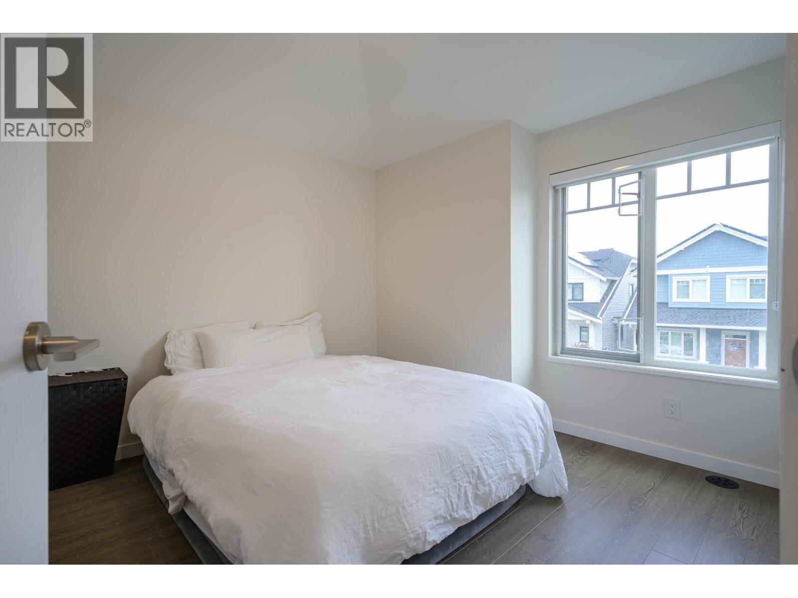 4754 HAZELNUT Way, Tsawwassen