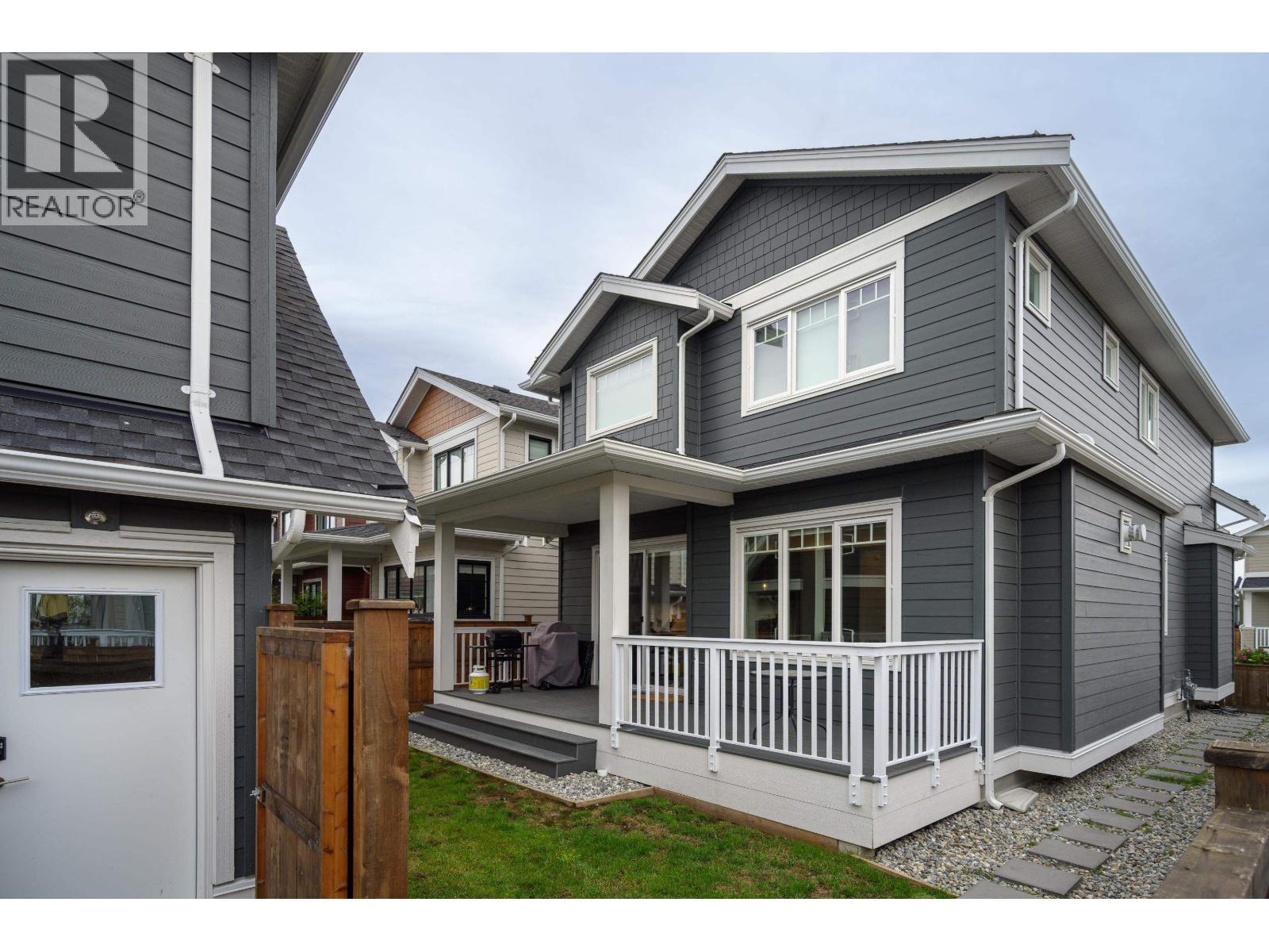 4754 HAZELNUT Way, Tsawwassen