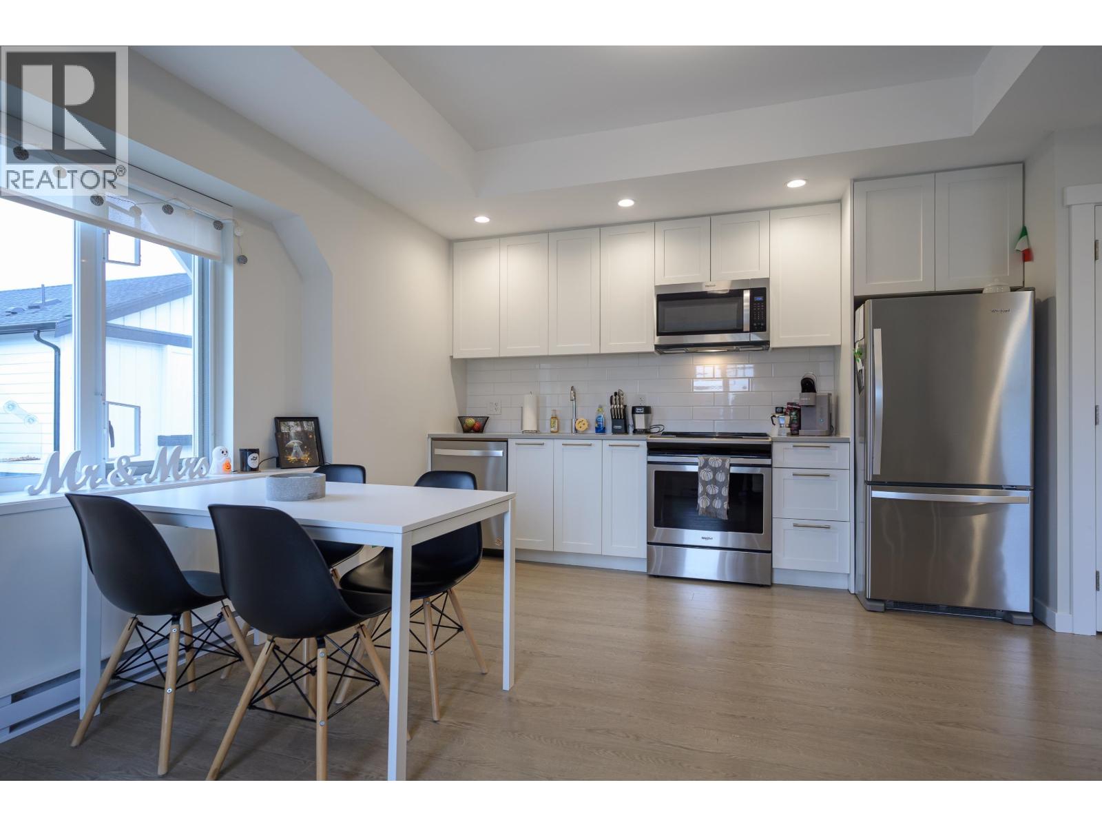 4754 HAZELNUT Way, Tsawwassen