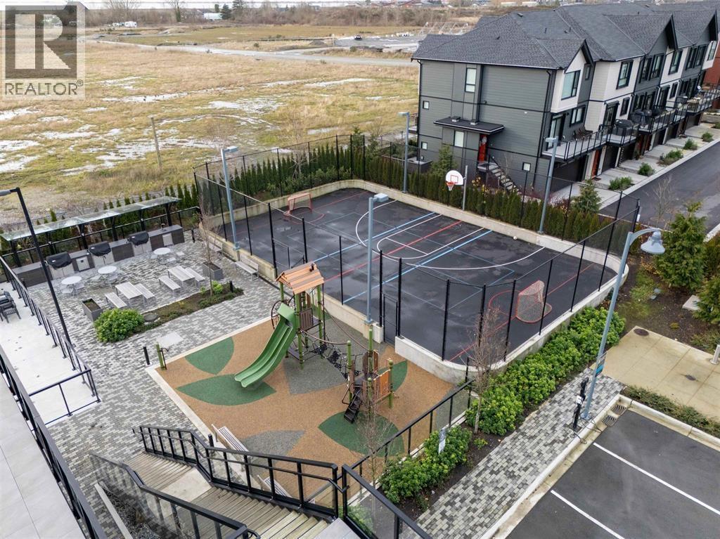 4754 HAZELNUT Way, Tsawwassen