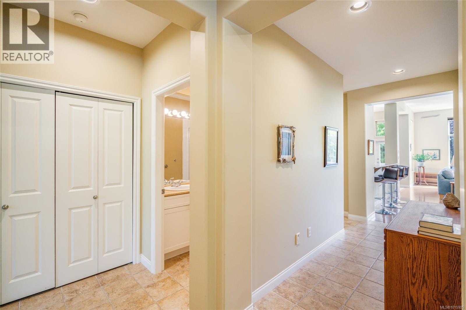 1416 Saturna Dr, Parksville