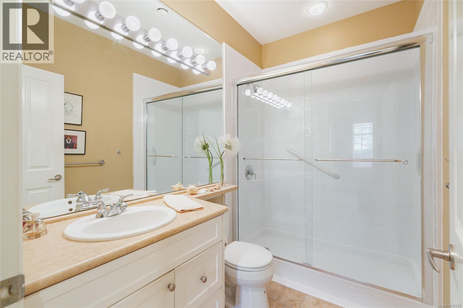 1416 Saturna Dr, Parksville
