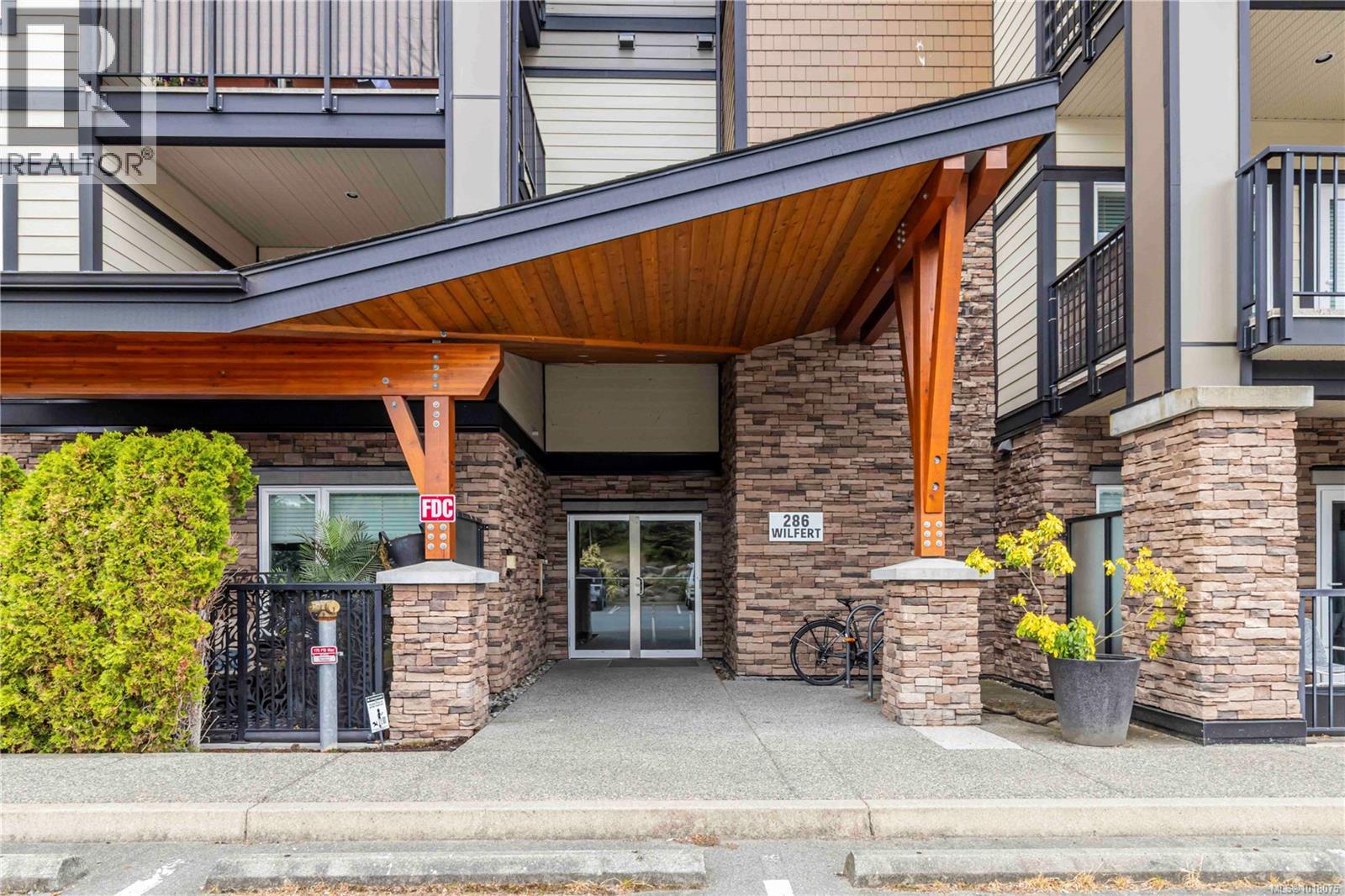 404 286 Wilfert Road, View Royal