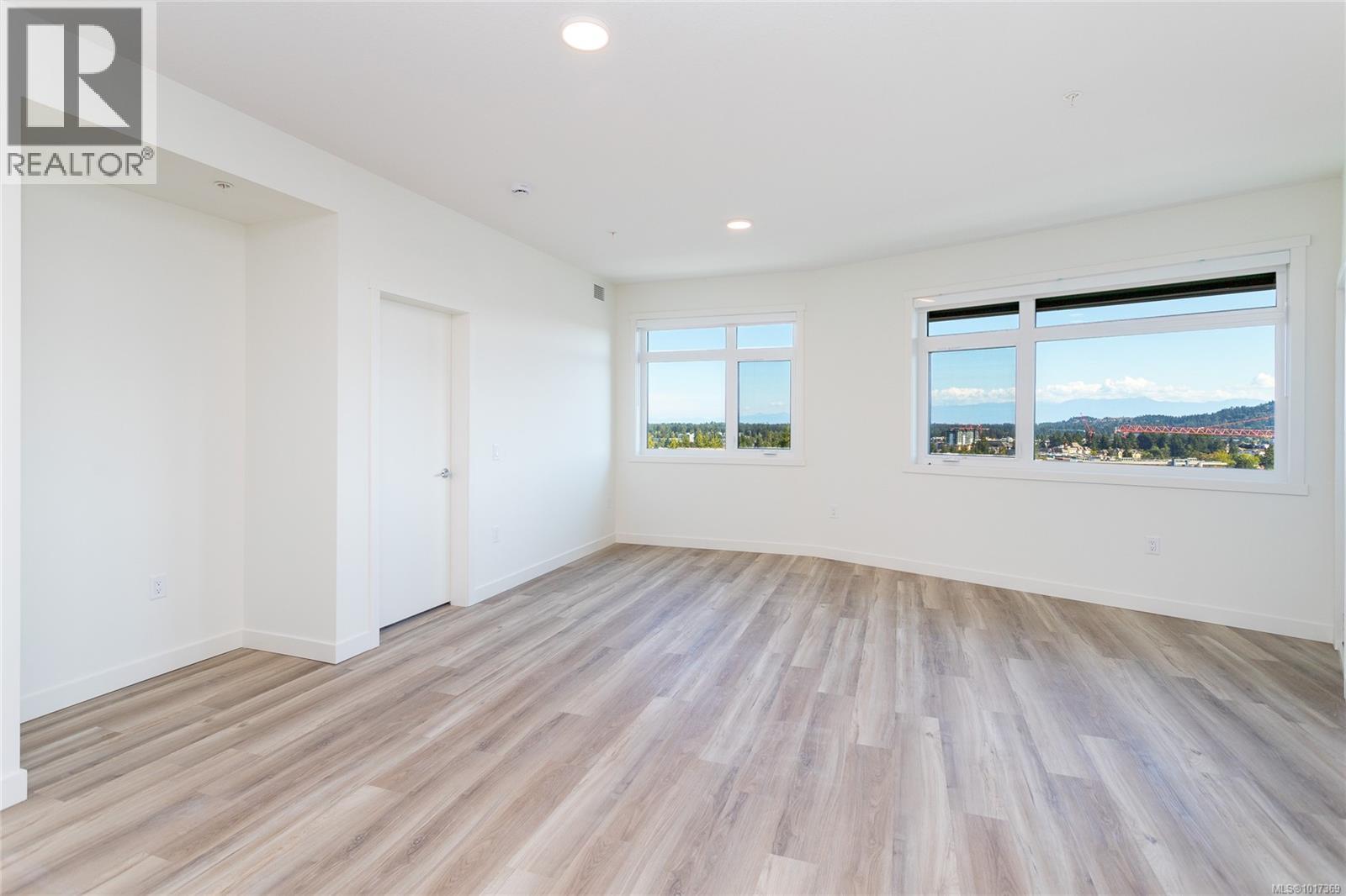 214 2390 City Gate Boulevard, Langford