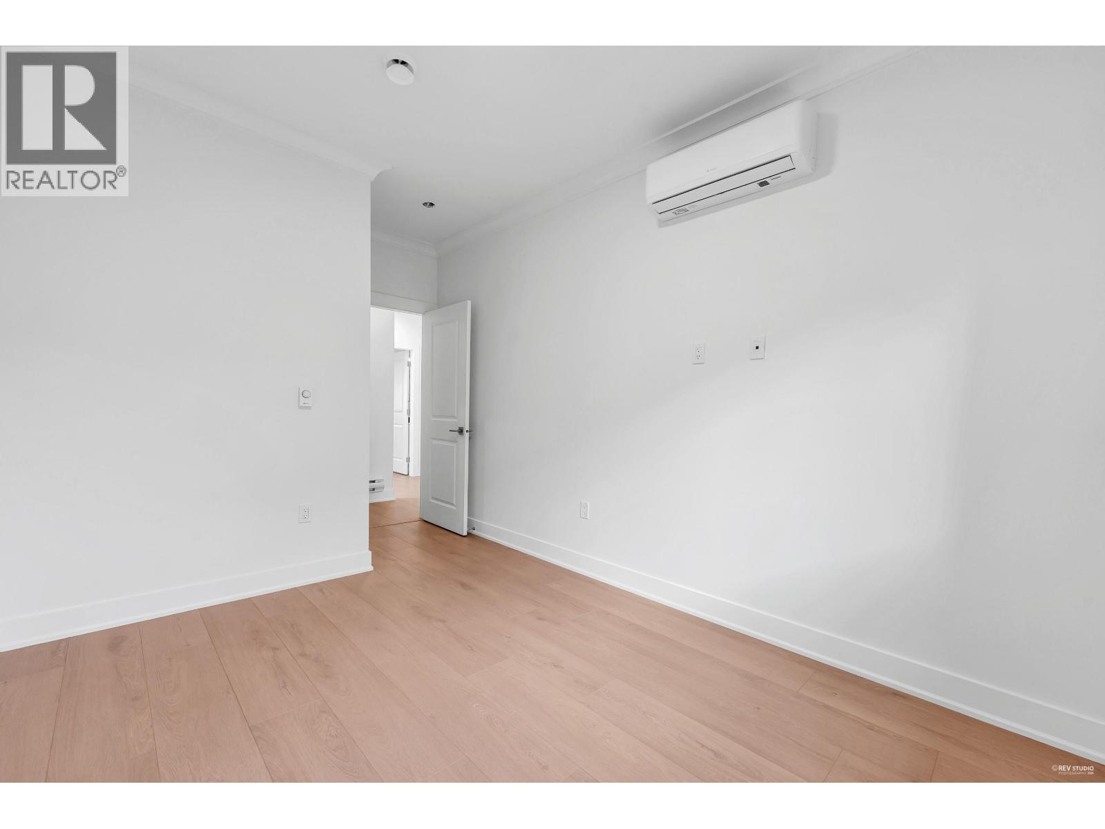 #110-8233 WILLIAMS Road, Richmond