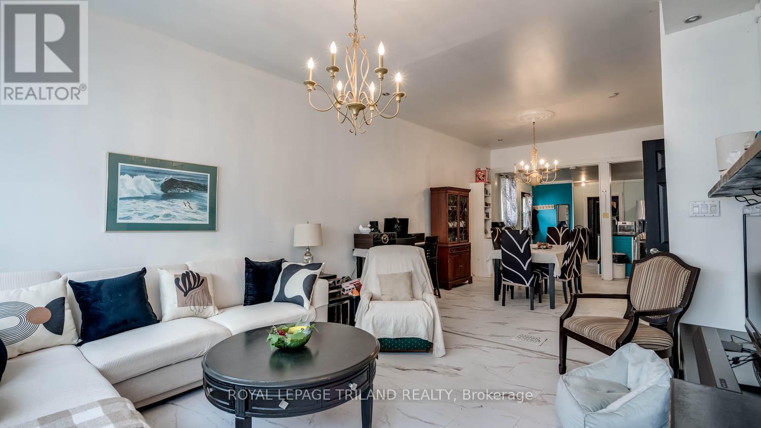 105 HAMILTON ROAD - 7