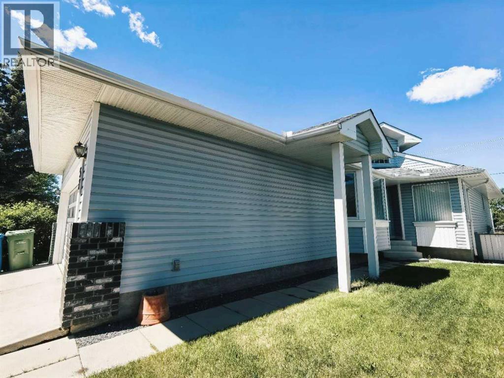 Single Family House Bungalow for Sale in  Citadel Gardens NW Citadel Calgary 