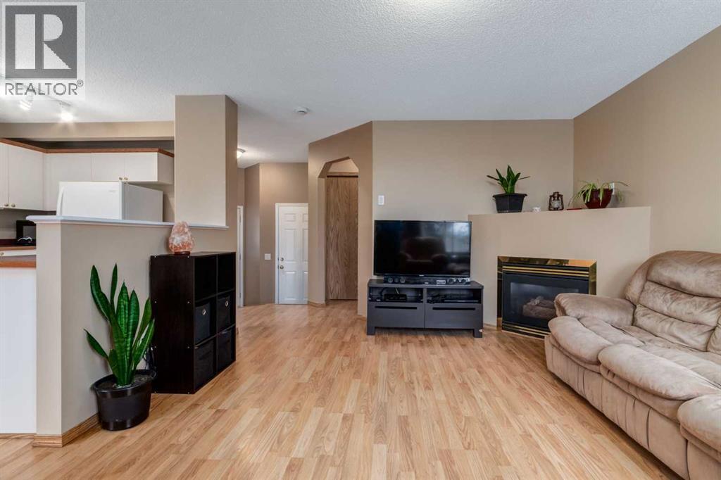 Single Family House for Sale in  Mt Apex Green SE McKenzie Lake Calgary 