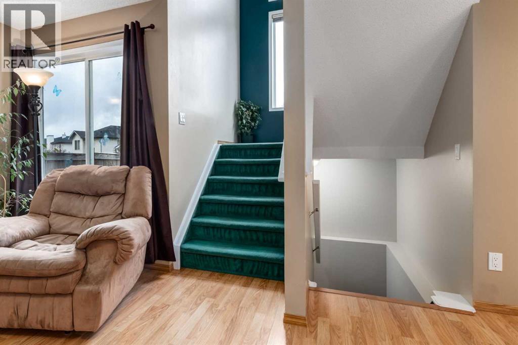 Single Family House for Sale in  Mt Apex Green SE McKenzie Lake Calgary 