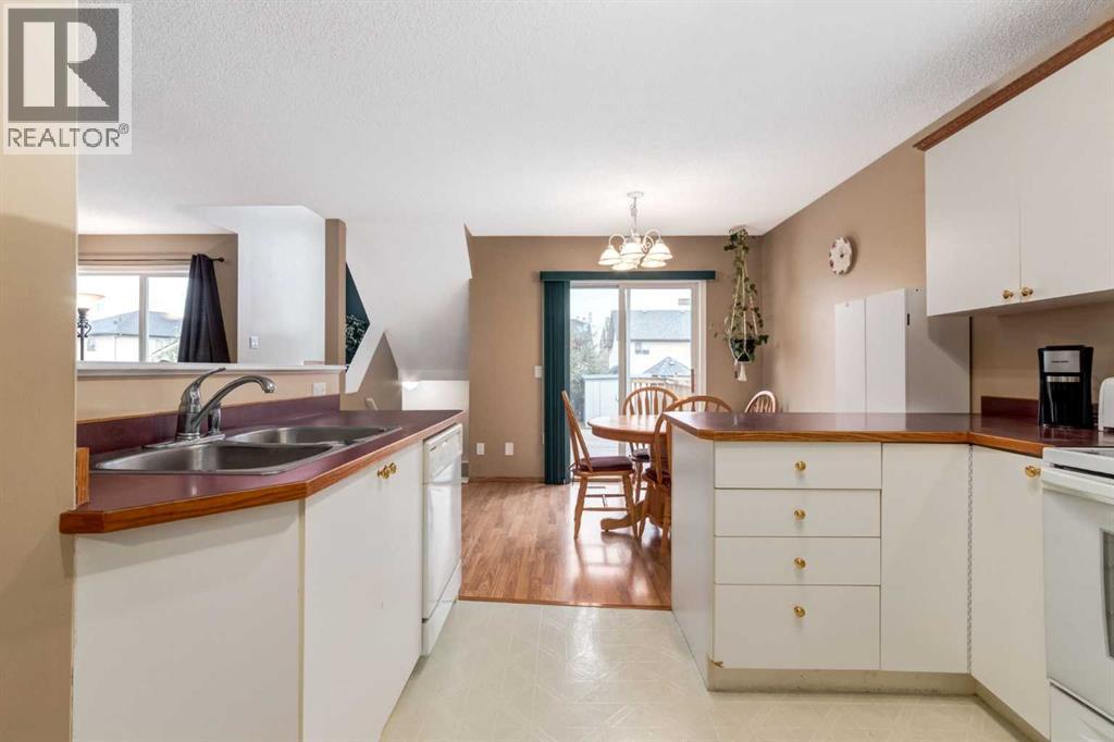 Single Family House for Sale in  Mt Apex Green SE McKenzie Lake Calgary 