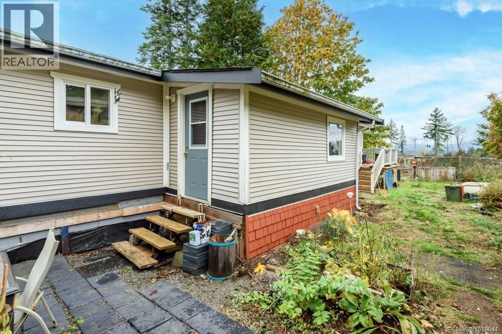 #61 3216 BACK RD - 43