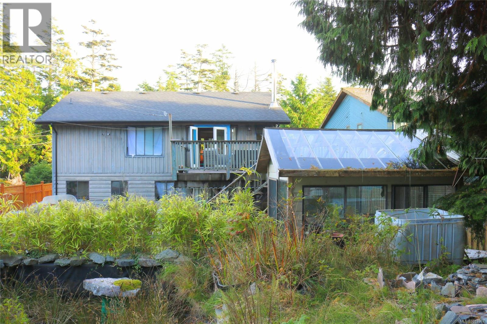 437 MARINE DR - 17