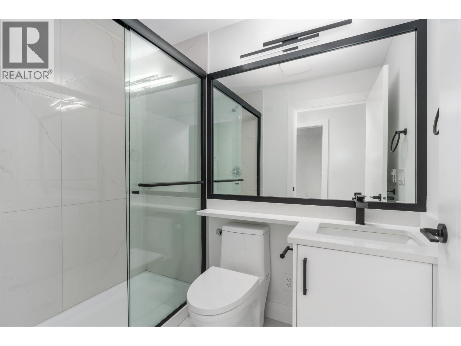 3749 UNION STREET, Burnaby