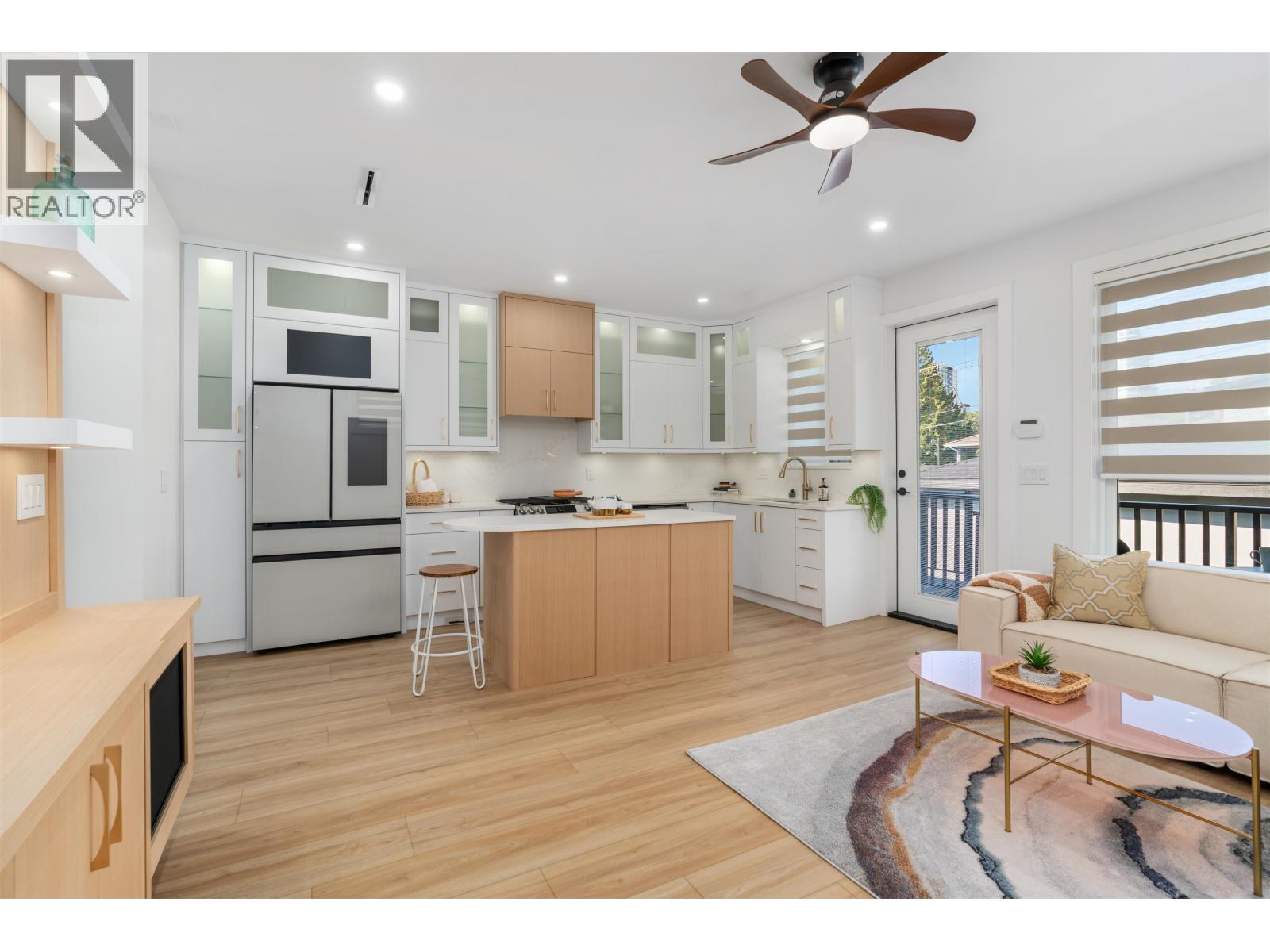 3749 UNION STREET, Burnaby