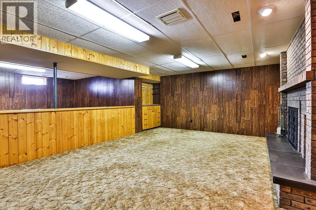 Single Family House Bungalow for Sale in  Corvette Crescent S Glendale Lethbridge 